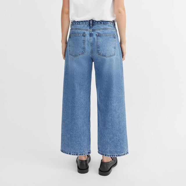 Taylor Cropped Jeans Worn Mid Blue