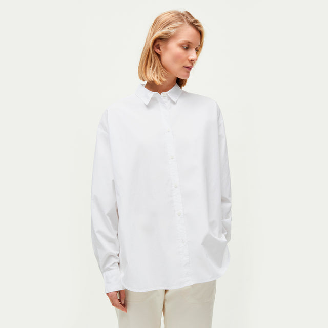 Shirt white