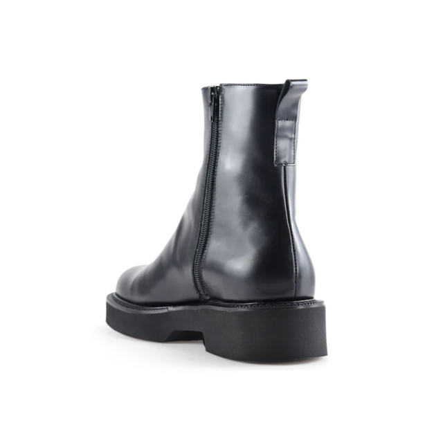 Arianna Boot Black